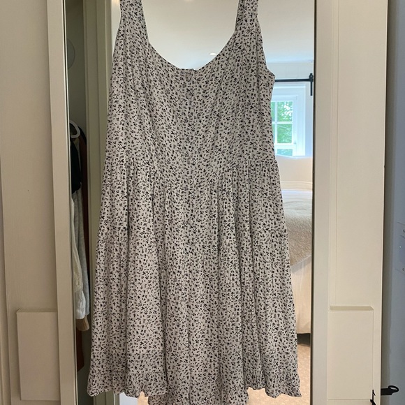 Black and white floral flowy romper